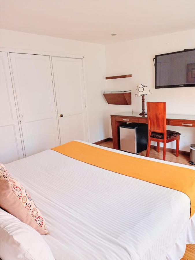 Hotel Marbella Chico 보고타 외부 사진