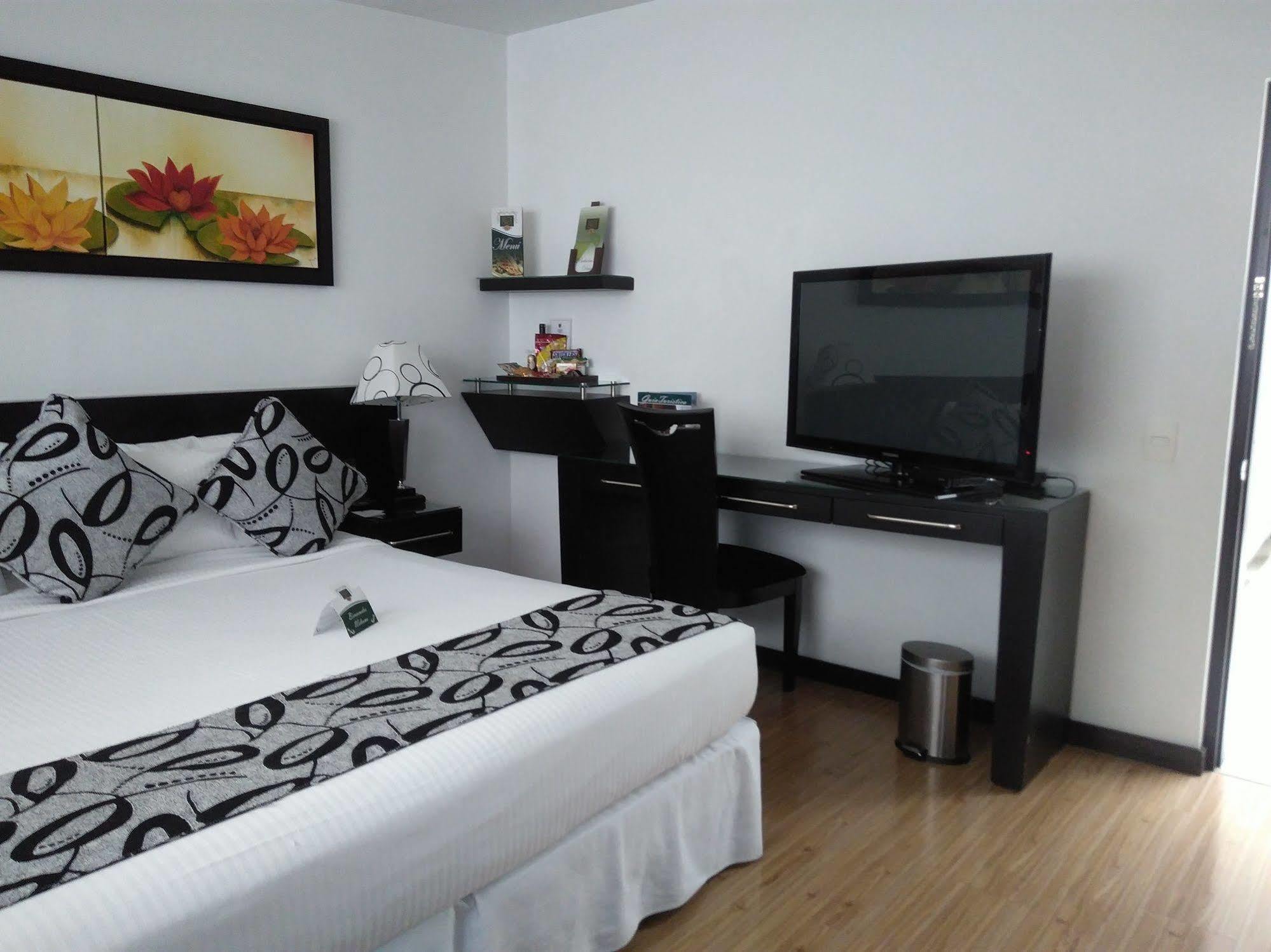 Hotel Marbella Chico 보고타 외부 사진